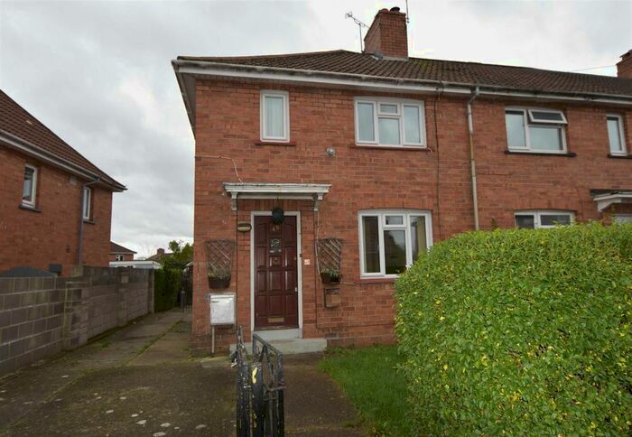 3 Bedroom Semi-Detached House To Rent In Crediton Crescent, Knowle, Bristol, BS4