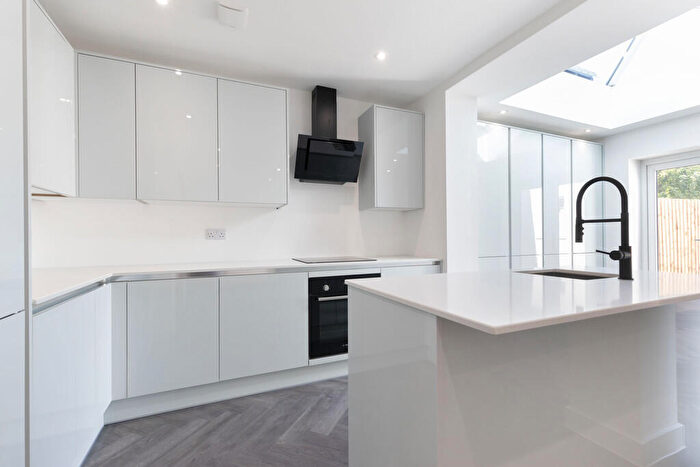 4 Bedroom Terraced House To Rent In Cold Pool Lane, Cheltenham, GL51
