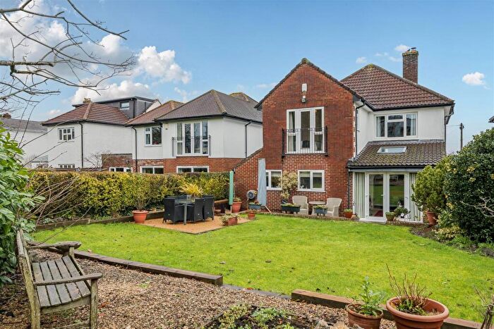 4 Bedroom Detached House For Sale In Bath Road, Keynsham, BS31