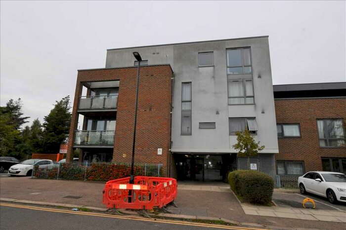 1 Bedroom Flat To Rent In Shaw House, Queen Street, London, N17