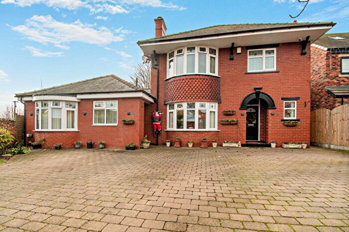 6 Bedroom Detached House For Sale In Mere Dyke Road, Luddington, Scunthorpe, DN17