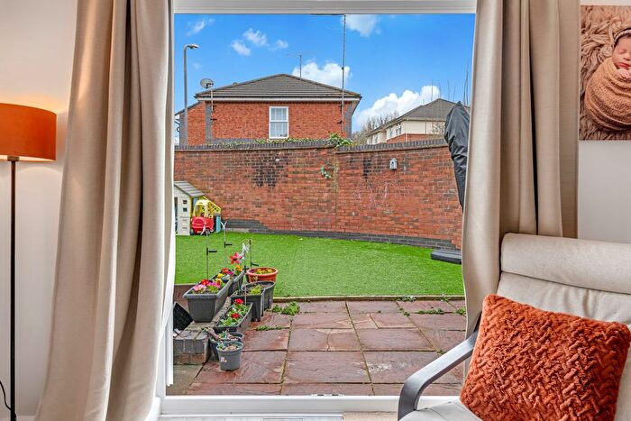 3 Bedroom Detached House For Sale In Riverside Mews, St. Annes Park, Bristol, BS4