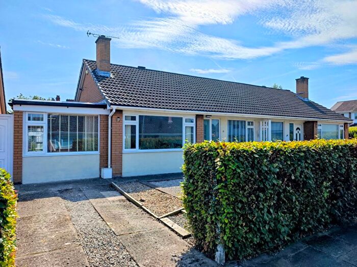 3 Bedroom Semi-Detached Bungalow For Sale In Whinlatter Way, Carlisle, CA2