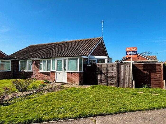 2 Bedroom Semi Detached Bungalow For Sale In Broad View, Selsey, PO20