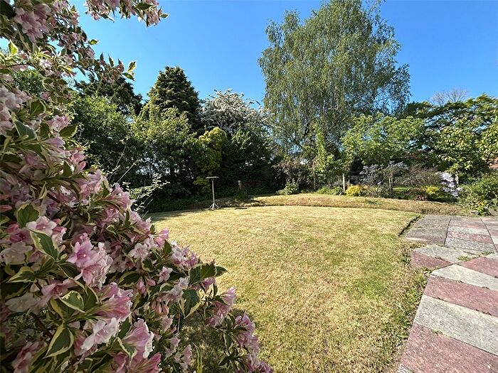 3 Bedroom Bungalow For Sale In Kinforde, Chard, Somerset, TA20