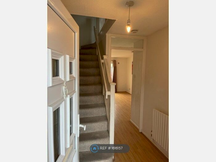 2 Bedroom Terraced House To Rent In Bowden Close, Bedfont, Feltham, TW14