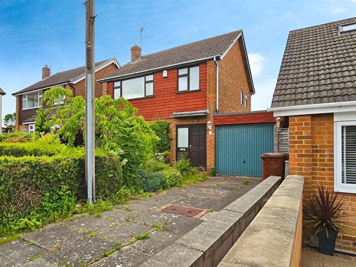 3 Bedroom Detached House For Sale In West Lawn, Findern, Derby, DE65