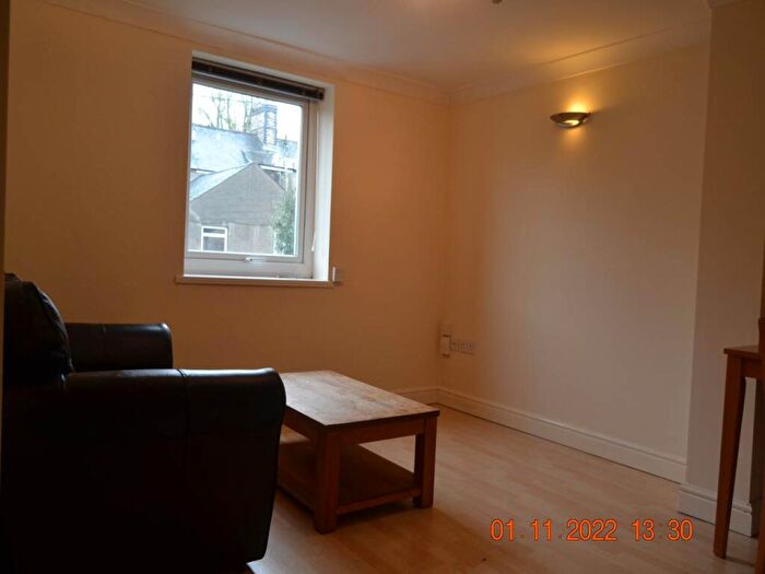 1 Bedroom Flat To Rent In Ruthin Gardens, Cathays, Cardiff, CF24