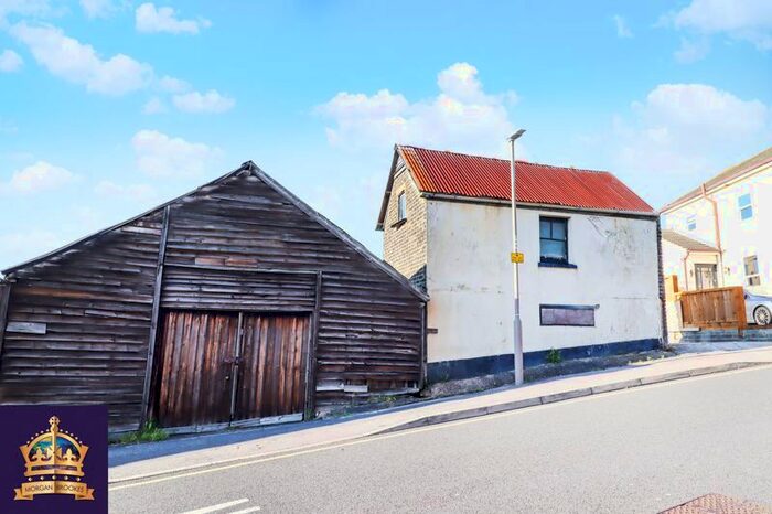 Property To Rent In High Street, Benfleet, SS7