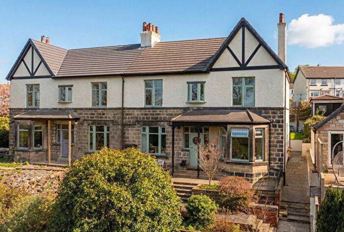 5 Bedroom Semi Detached House For Sale In Newlaithes Road, Horsforth, Leeds, West Yorkshire, LS18