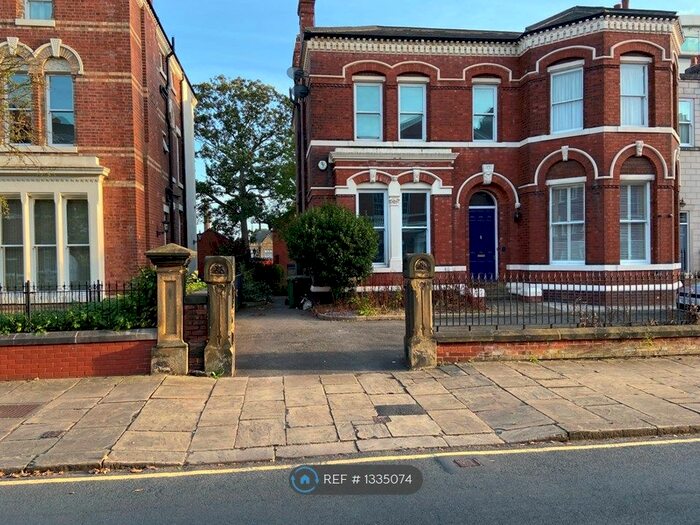 5 Bedroom Semi-Detached House To Rent In St. Johns North, Wakefield, WF1
