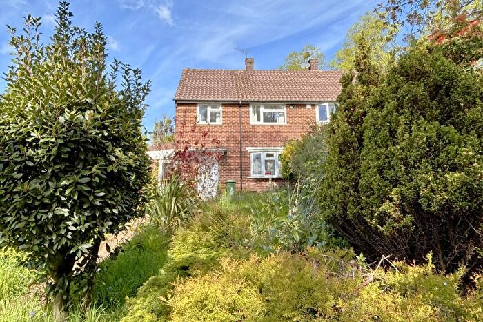 3 Bedroom Semi Detached House For Sale In Sedgwick Road, Bishopstoke, Eastleigh, SO50