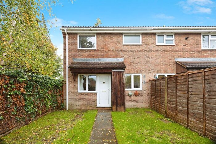 1 Bedroom Terraced House For Sale In Arden Drive, Ashford, TN24
