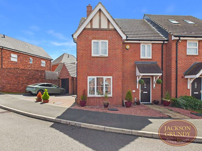 3 Bedroom Semi-Detached House For Sale In Folly Way, Boughton, NN2