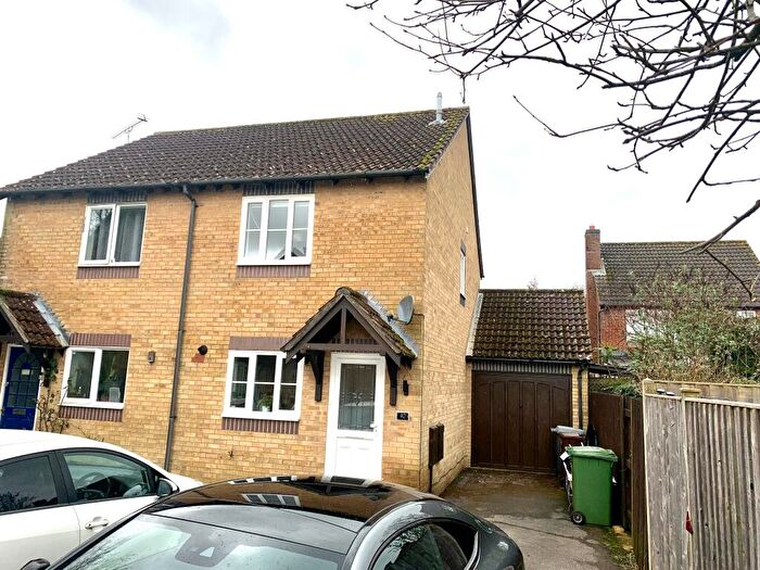 2 Bedroom Semi Detached House To Rent In Waltham Chase, SO32