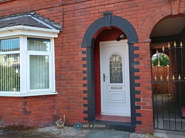 3 Bedroom Terraced House To Rent In Oak Avenue, Newton Le Willows, WA12