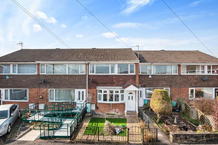 3 Bedroom House To Rent In Swinnow Garth, Leeds, West Yorkshire, LS13