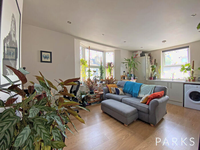 1 Bedroom Apartment To Rent In Grant Street, Brighton, East Sussex, BN2