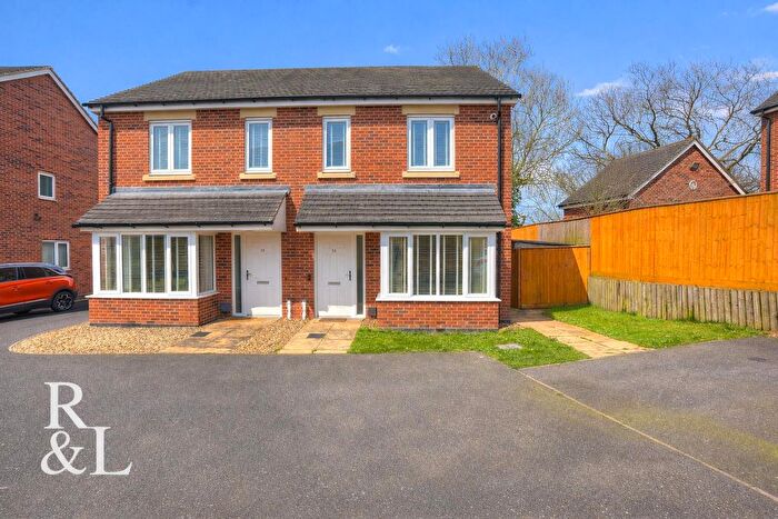 2 Bedroom Semi Detached House For Sale In Headstock Drive, Castle Gresley, Swadlincote, DE11