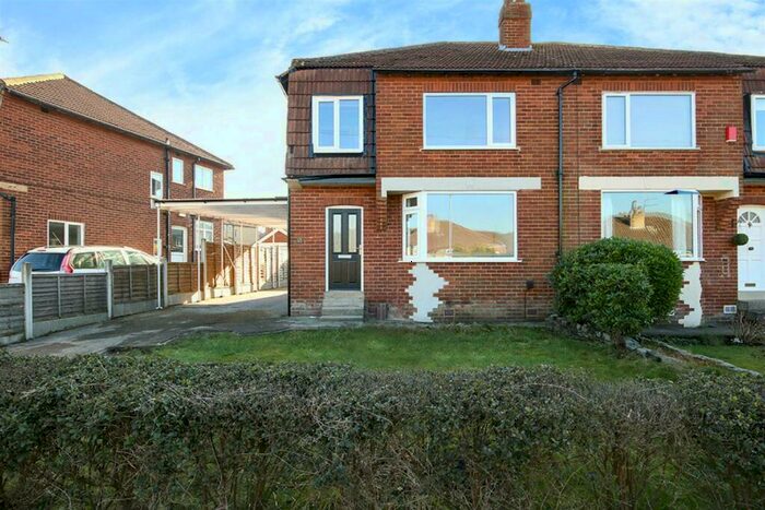 3 Bedroom Semi-Detached House To Rent In Buckstone Oval, Alwoodley, Leeds, LS17