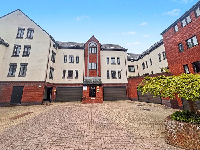 2 Bedroom Flat To Rent In Water Lane, River Meadows Water Lane, EX2