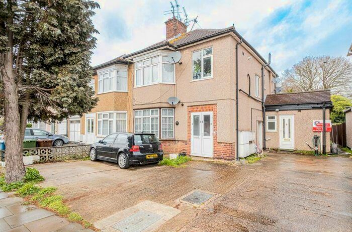 Maisonette To Rent In Pinner Park Avenue, Harrow, HA2