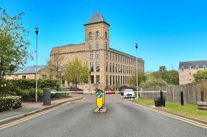 2 Bedroom Penthouse For Sale In Whitfield Mill, Apperley Bridge, Bradford, BD10