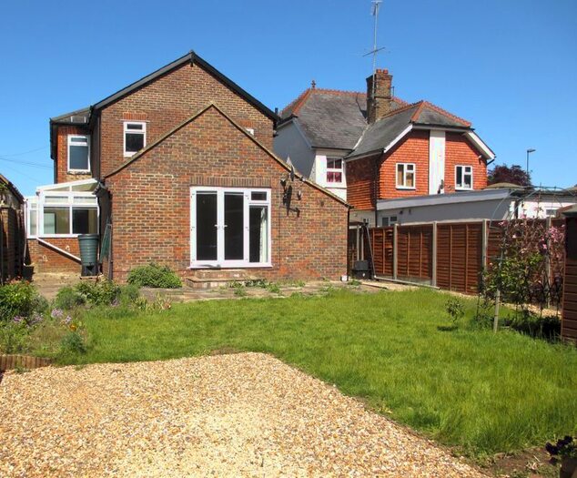 4 Bedroom Property To Rent In Portsmouth Road, Milford, Godalming, GU8