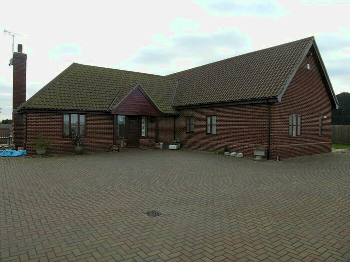 6 Bedroom Detached House To Rent In Hadleigh Road, Sproughton, Ipswich, IP8