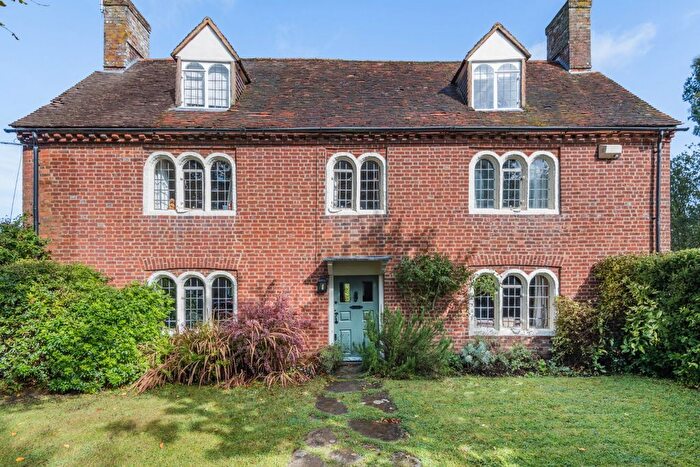 5 Bedroom Detached House For Sale In Pluckley, Ashford, Kent, TN27