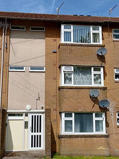 2 Bedroom Flat To Rent In Kendon Court, Hirwaun, CF44