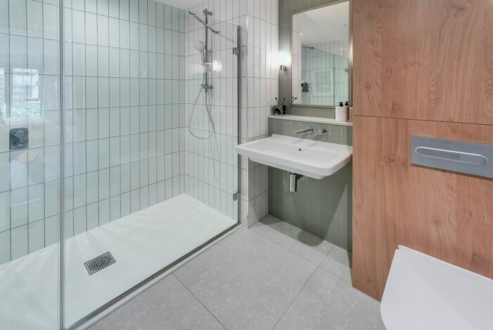1 Bedroom Flat To Rent In Greenford, UB6