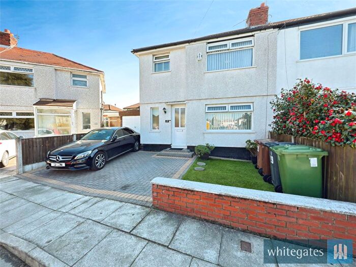 3 Bedroom Semi-Detached House For Sale In Weston Grove, Maghull, Liverpool, Merseyside, L31