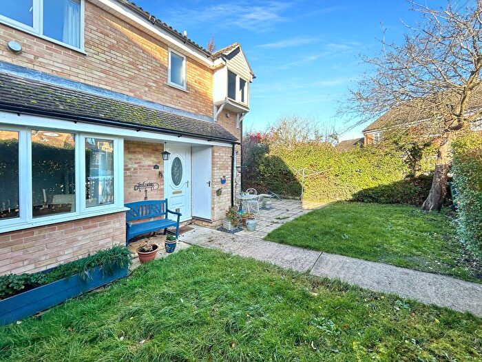 2 Bedroom End Of Terrace House For Sale In Cob Place, Godmanchester, Cambridgeshire., PE29