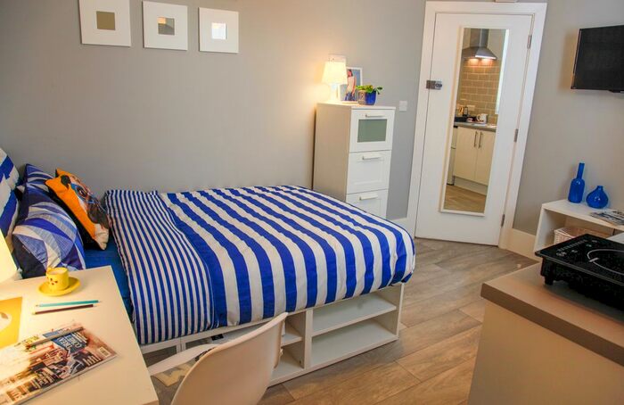 1 Bedroom Studio To Rent In Russell Rise, Luton, LU1