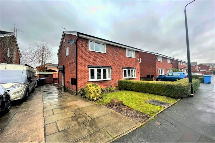 2 Bedroom Semi-Detached House To Rent In Drake Road, Broadheath, Altrincham WA14
