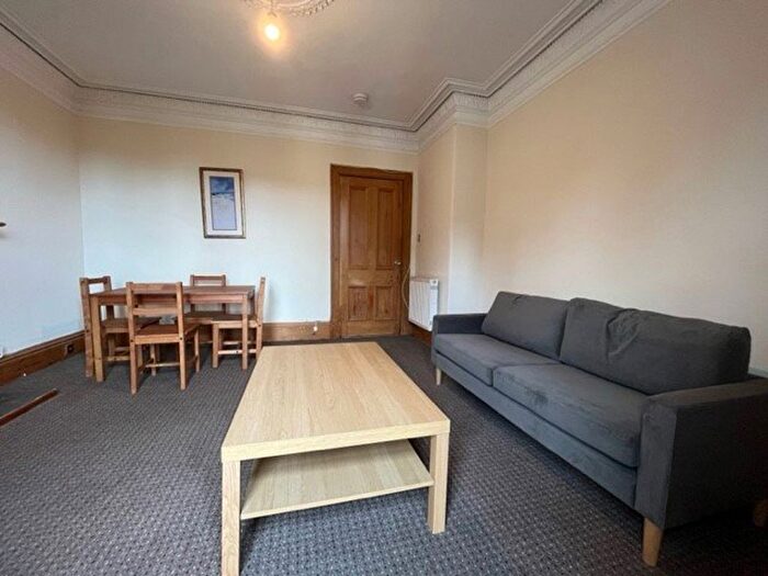 2 Bedroom Flat To Rent In Tr Baldovan Terrace, Dundee, DD4