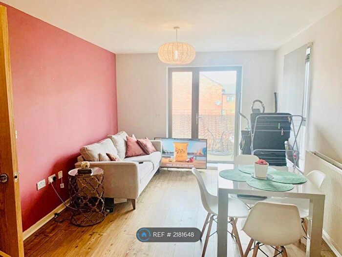 1 Bedroom Flat To Rent In Blanchard Apartments, Dagenham, RM8