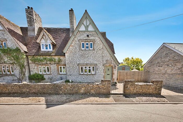 2 Bedroom Semi-detached House For Sale In Muchelney, Langport, Somerset, TA10