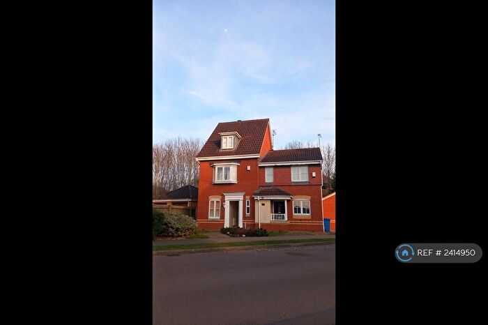 3 Bedroom Semi-Detached House To Rent In Thurston Drive, Kettering, NN15
