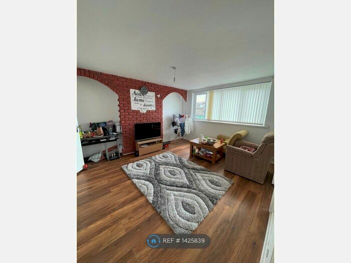 1 Bedroom Flat To Rent In Selby Road, Leeds, LS15