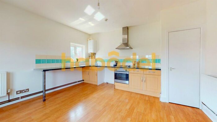 1 Bedroom Flat To Rent In York Road, , Colwyn Bay, Clwyd, LL29