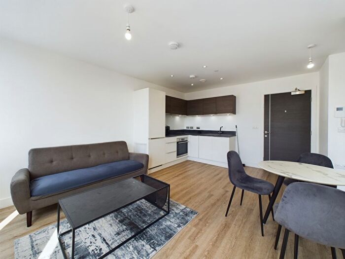 1 Bedroom Flat To Rent In Clifton House, Broadway, Peterborough, PE1