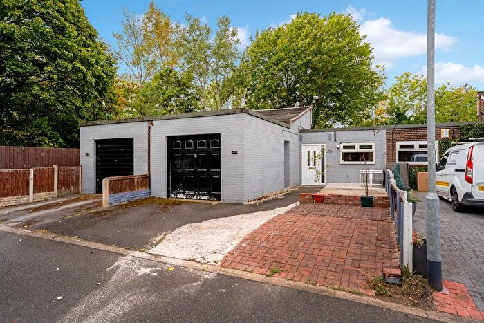 2 Bedroom Terraced Bungalow For Sale In Cotton Lane, Halton Lodge, WA7