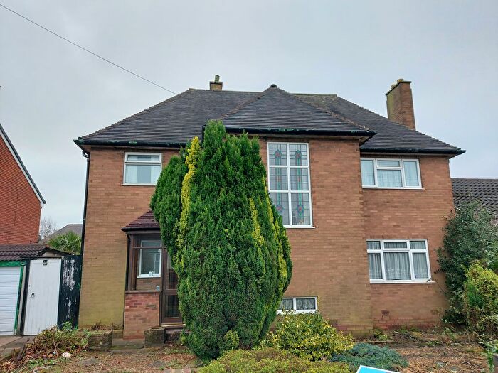 3 Bedroom Property To Rent In Victoria Avenue, Bloxwich, Walsall, WS3