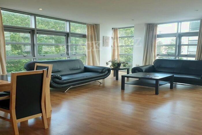 2 Bedroom Flat To Rent In Melior Street, London, SE1