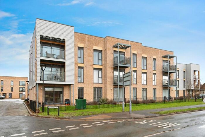 2 Bedroom Flat For Sale In Allwoods Place, Hitchin, Hertfordshire, SG4