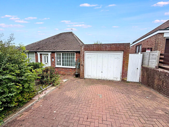 2 Bedroom Bungalow To Rent In Park Avenue, Dunston, Gateshead, Tyne & Wear, NE11