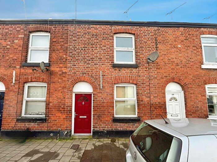 2 Bedroom Terraced House To Rent In Westminster Road, Chester, CH2