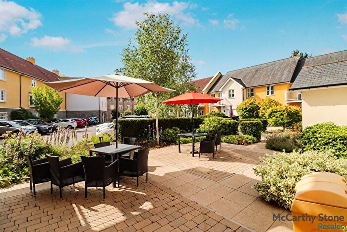 2 Bedroom Flat For Sale In Barnhill Court, Barnhill Road, Chipping Sodbury, Bristol, BS37